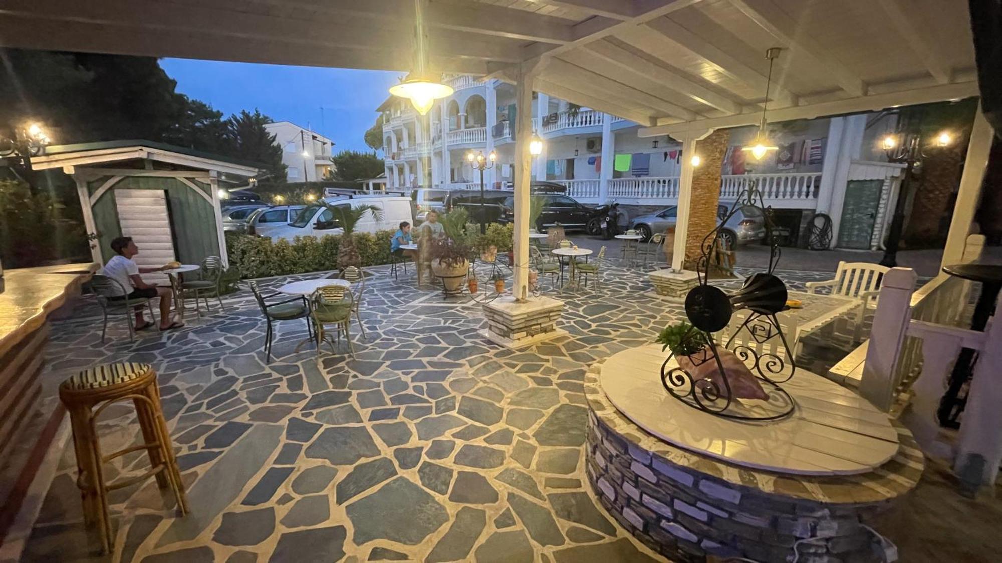 Diaporos Hotel Vourvourou Extérieur photo