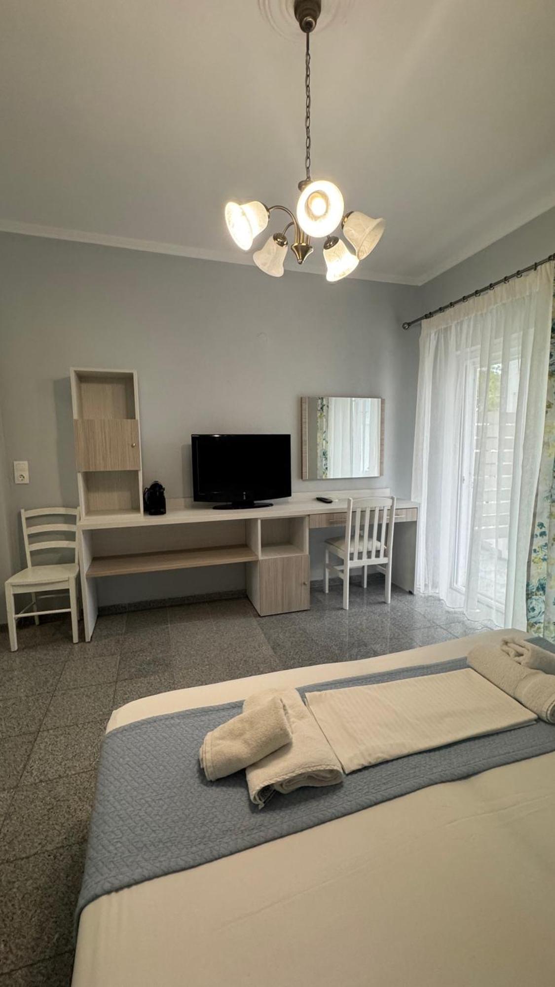 Diaporos Hotel Vourvourou Extérieur photo